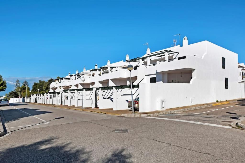 Aptº Atalaya , Cerca De La Playa Apartment